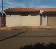 Casa para Venda, em Palmital, bairro Paqueta, 3 dormitórios, 2 banheiros, 1 suíte, 2 vagas
